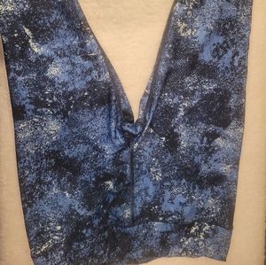 Under Armour Blue, White, Black Compression Performance Capri Legging